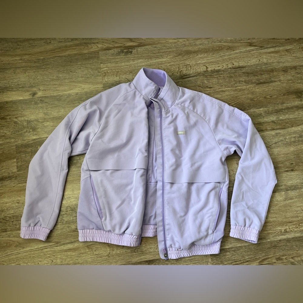 Figs lavender dew Sydney scrub jacket